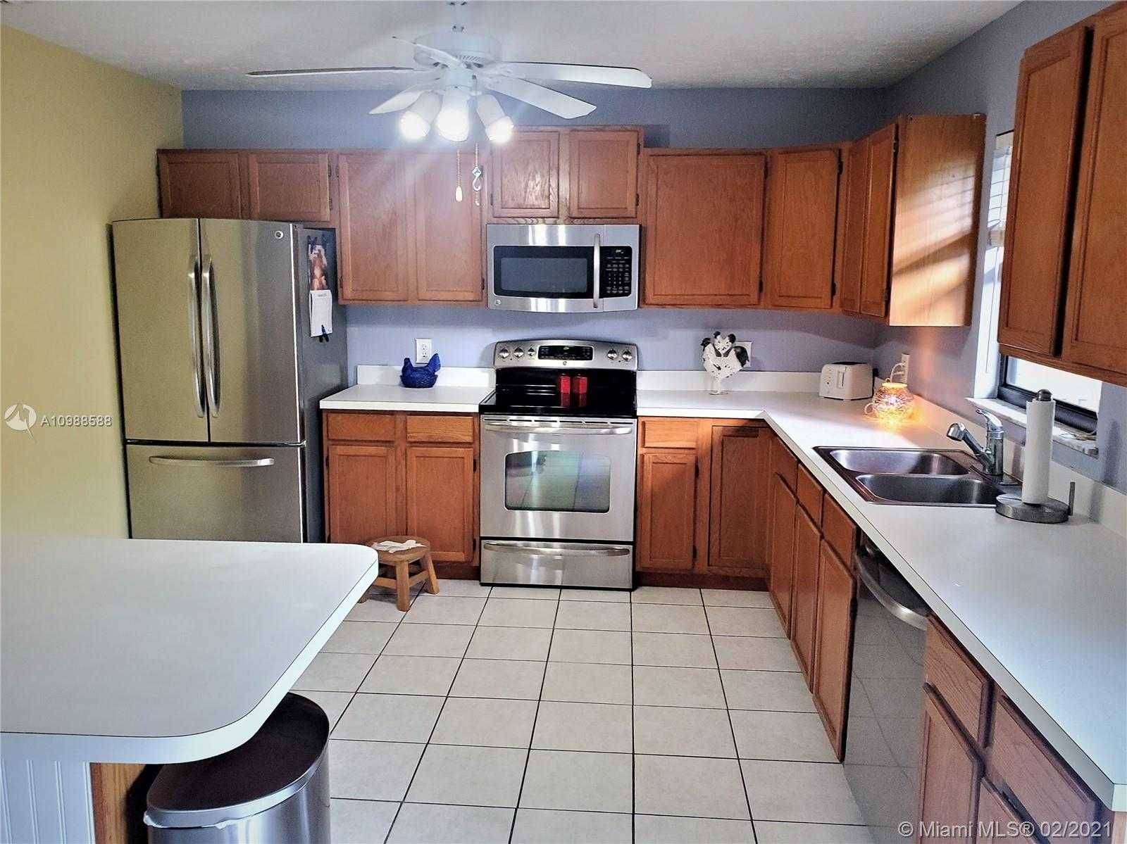 Small Image of 3726 SOUTH EAST MIDDLE ST, Stuart Number 15