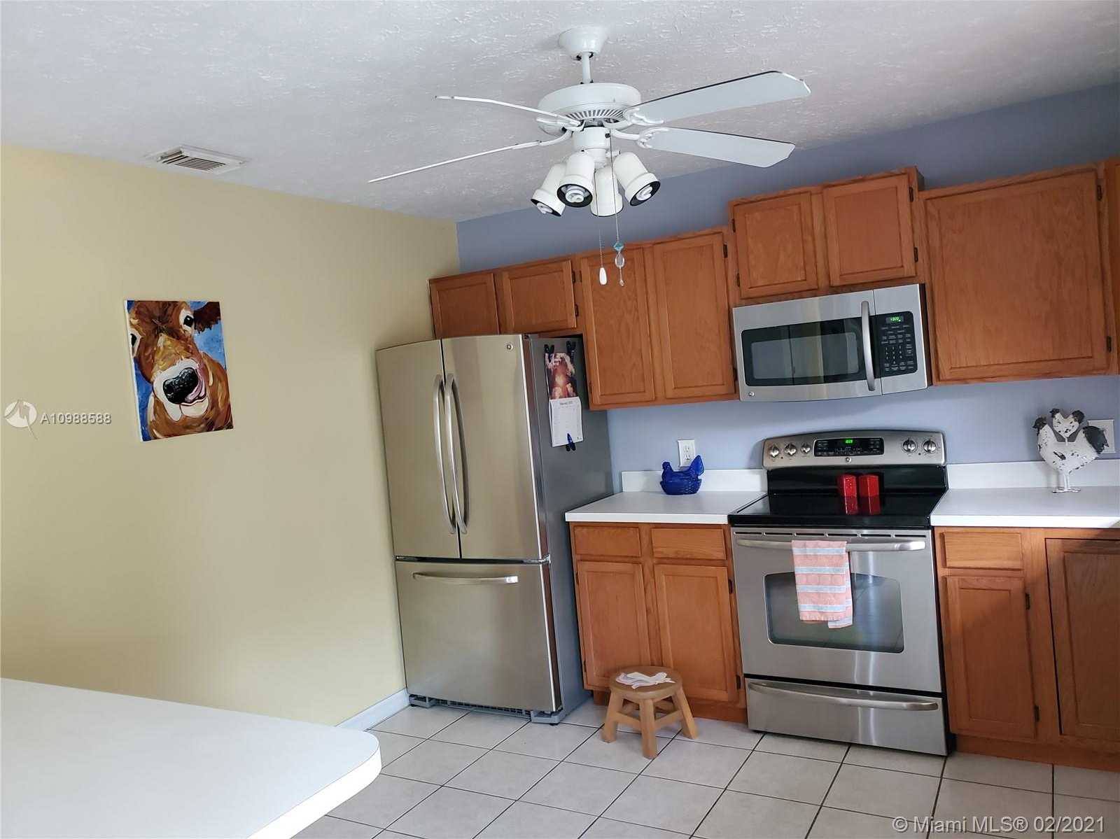 Small Image of 3726 SOUTH EAST MIDDLE ST, Stuart Number 17
