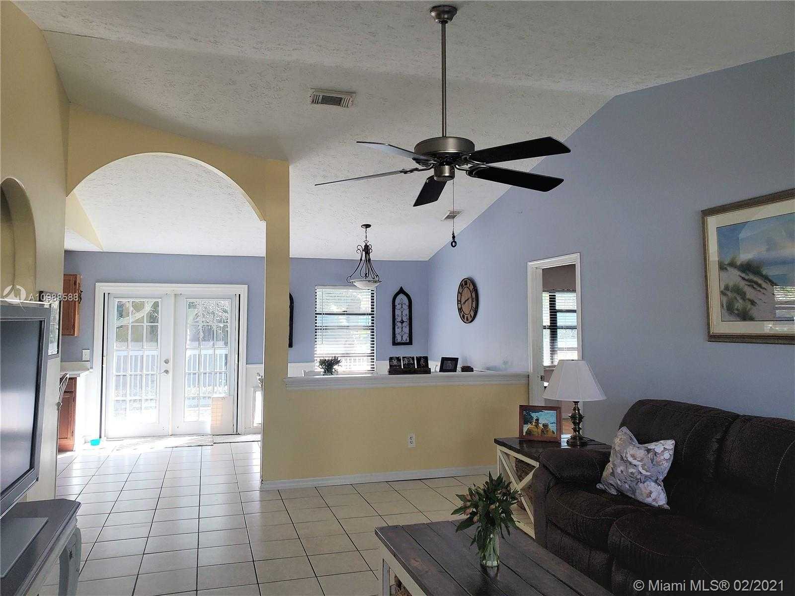 Small Image of 3726 SOUTH EAST MIDDLE ST, Stuart Number 3