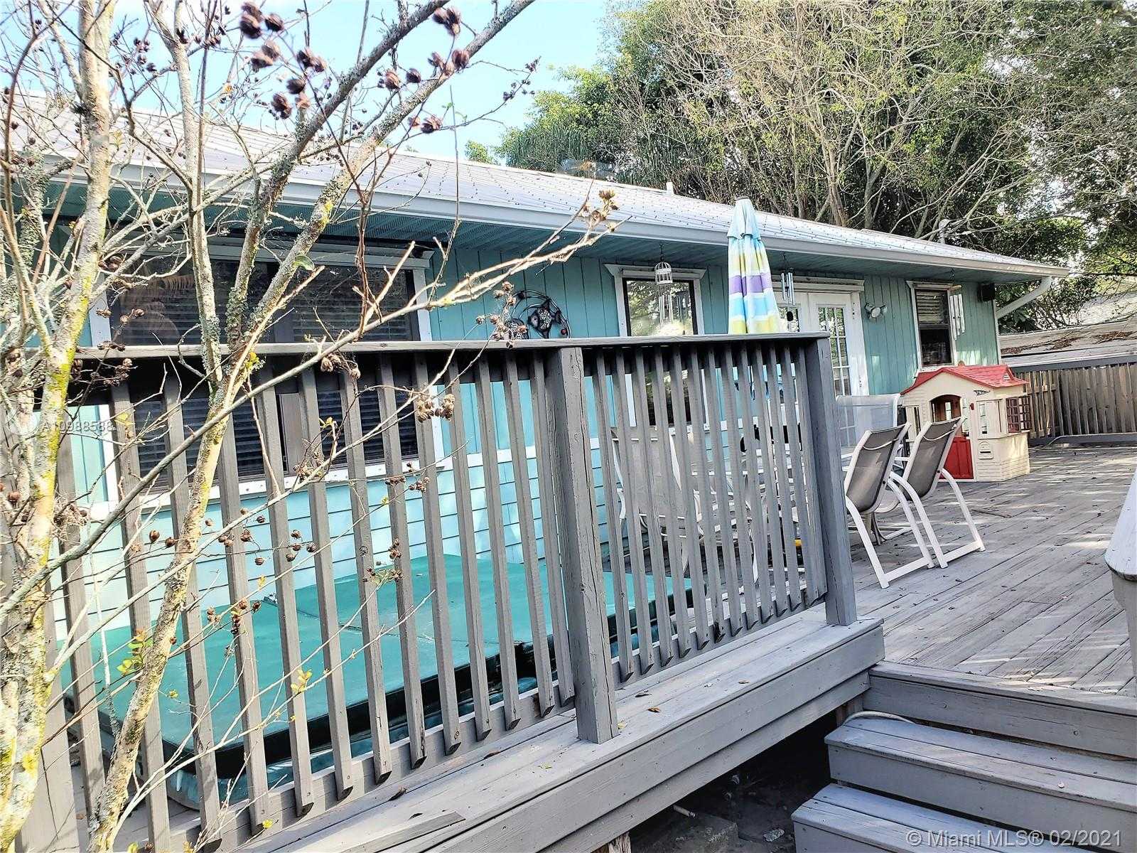 Small Image of 3726 SOUTH EAST MIDDLE ST, Stuart Number 34