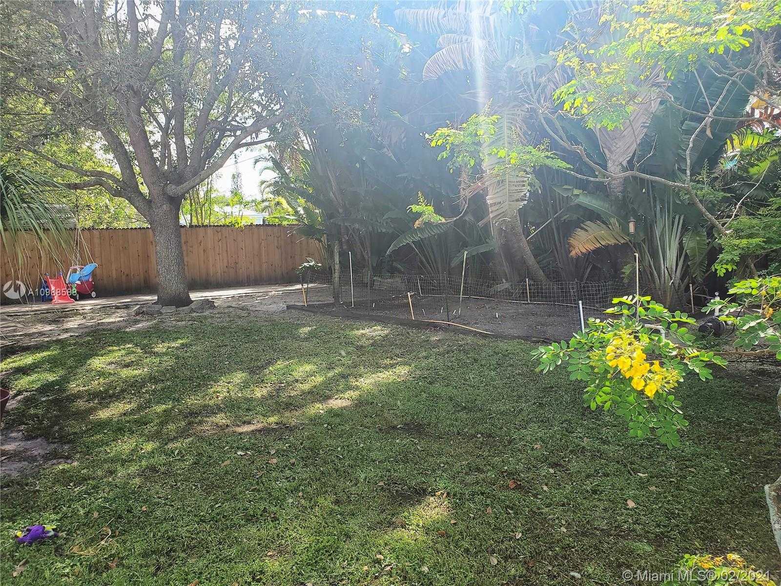 Small Image of 3726 SOUTH EAST MIDDLE ST, Stuart Number 39