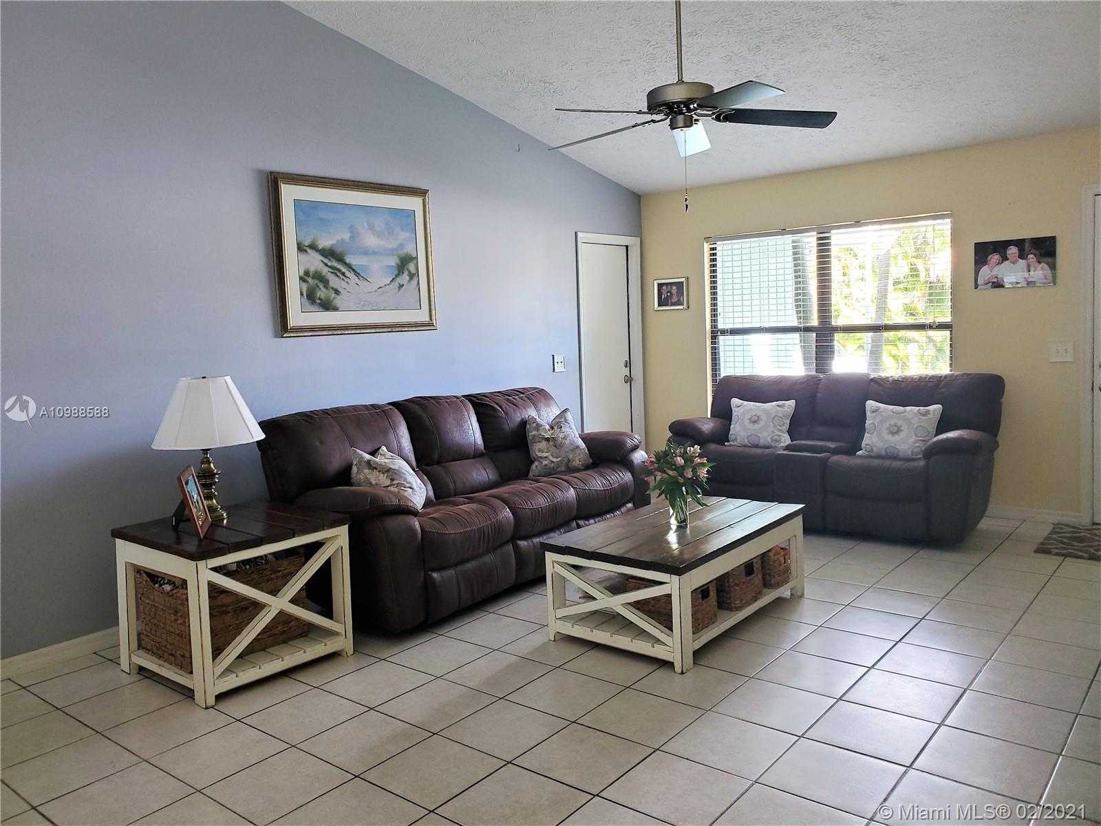 Small Image of 3726 SOUTH EAST MIDDLE ST, Stuart Number 4