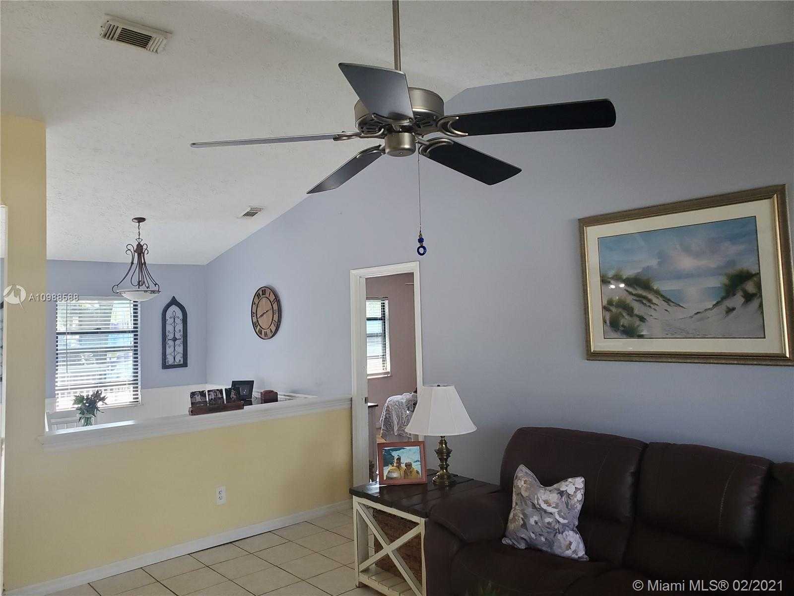 Small Image of 3726 SOUTH EAST MIDDLE ST, Stuart Number 7