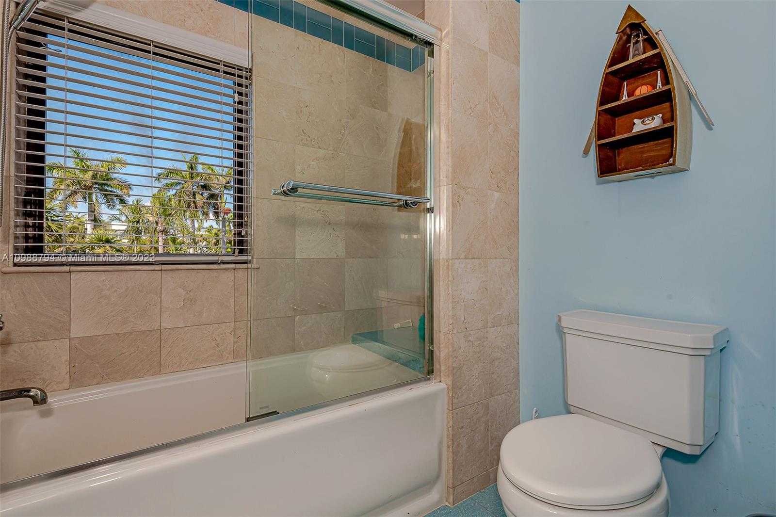 Small Image of 6535 ALLISON RD, Miami Beach Number 23