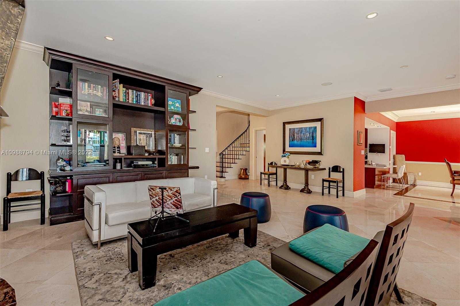 Small Image of 6535 ALLISON RD, Miami Beach Number 30