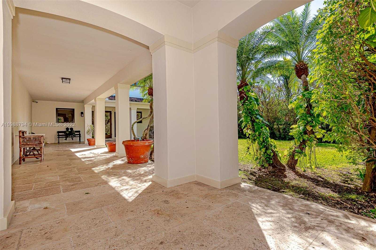 Small Image of 6535 ALLISON RD, Miami Beach Number 54