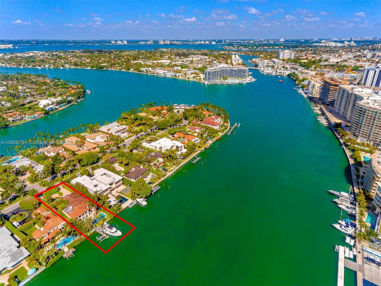 Small Image of 6535 ALLISON RD, Miami Beach Number 60