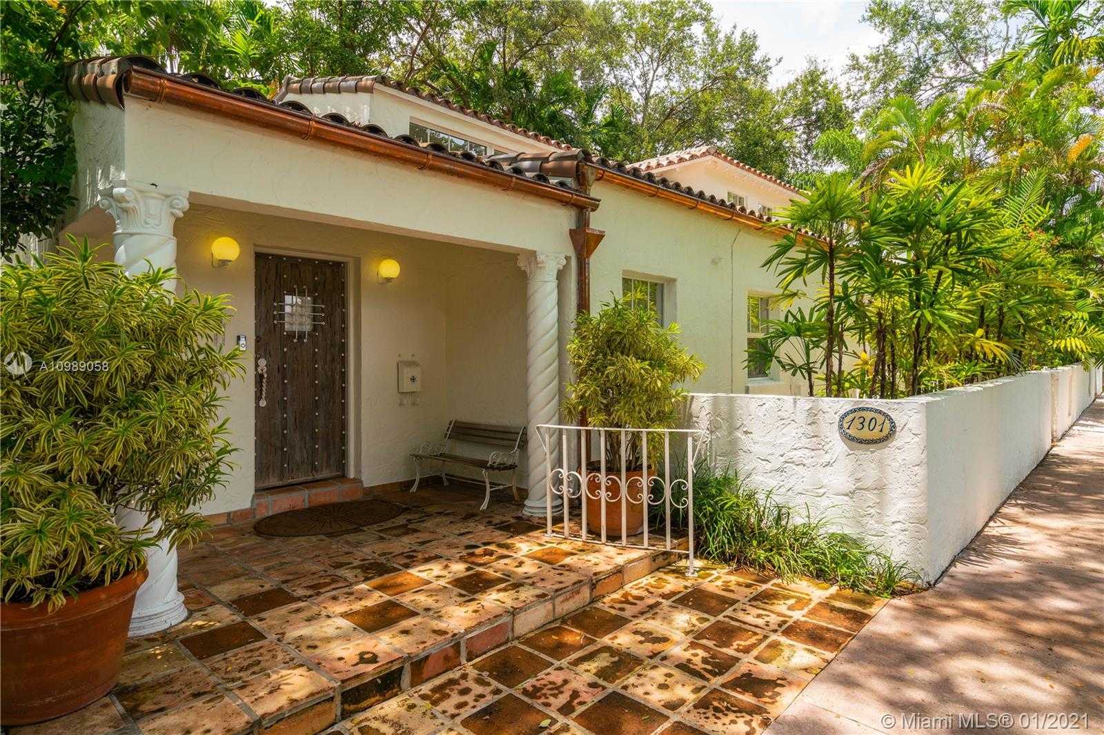 Small Image of 1301 ASTURIA AVE, Coral Gables Number 15
