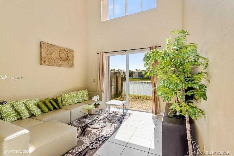 Small Image of 11552 NORTH WEST 69TH TER, Doral Number 10