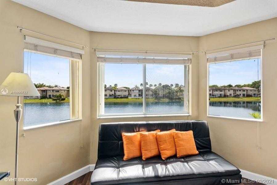 Small Image of 11552 NORTH WEST 69TH TER, Doral Number 6