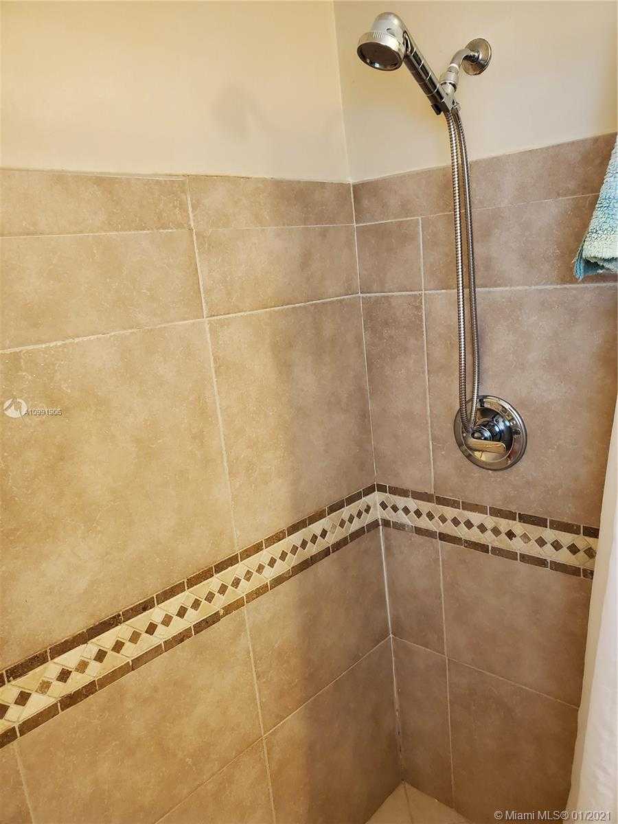 Small Image of 4934 NORTH WEST 54TH ST, Tamarac Number 5