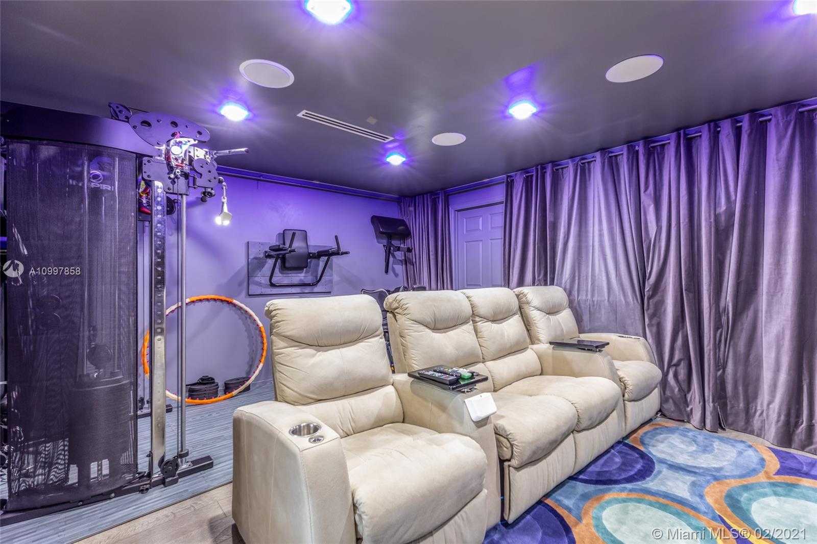 Small Image of 20745 NORTH EAST 32ND PL, Aventura Number 13
