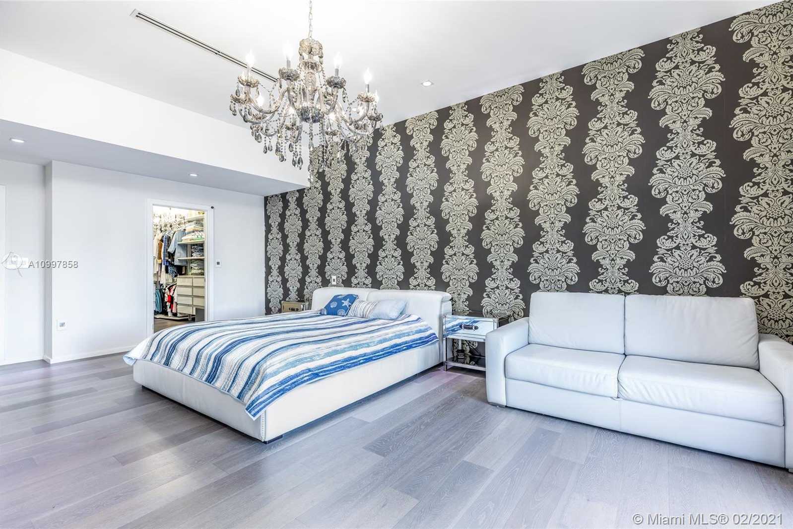 Small Image of 20745 NORTH EAST 32ND PL, Aventura Number 21