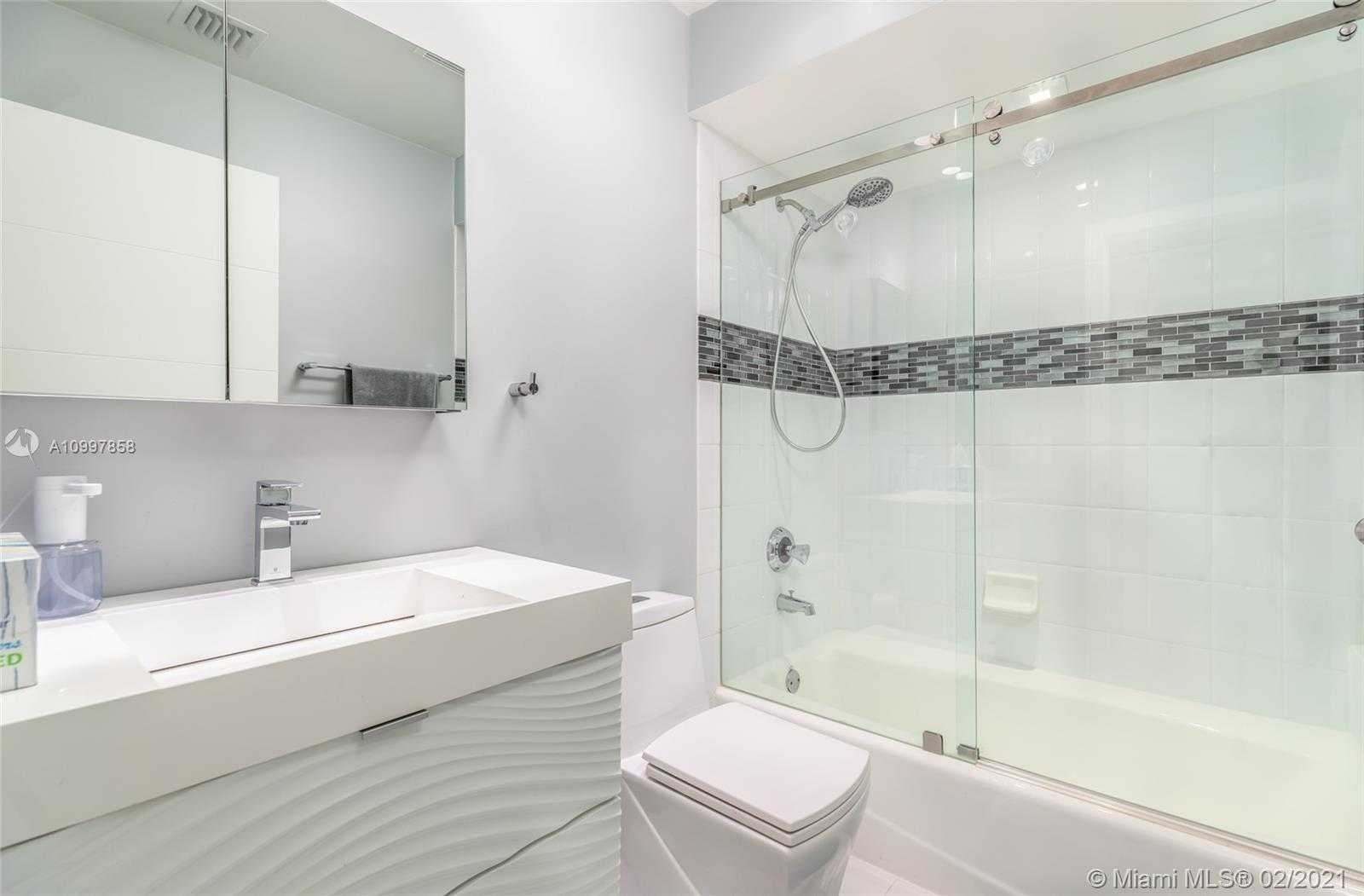 Small Image of 20745 NORTH EAST 32ND PL, Aventura Number 30