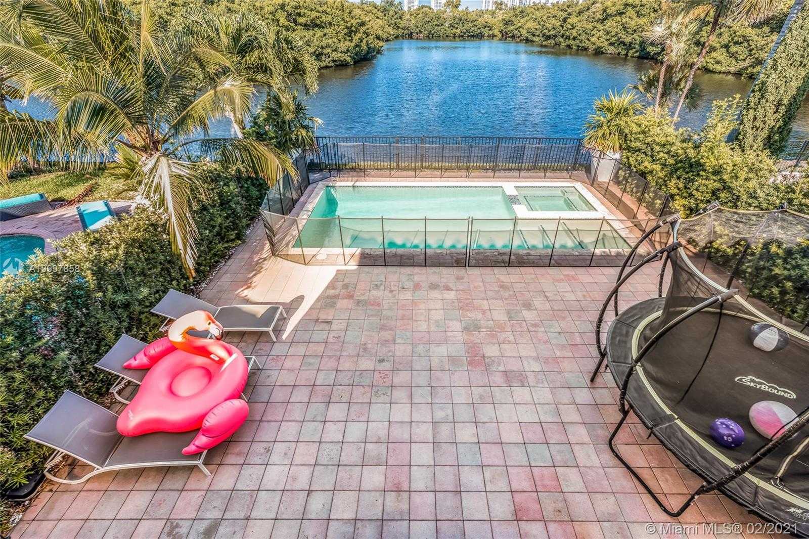 Small Image of 20745 NORTH EAST 32ND PL, Aventura Number 34