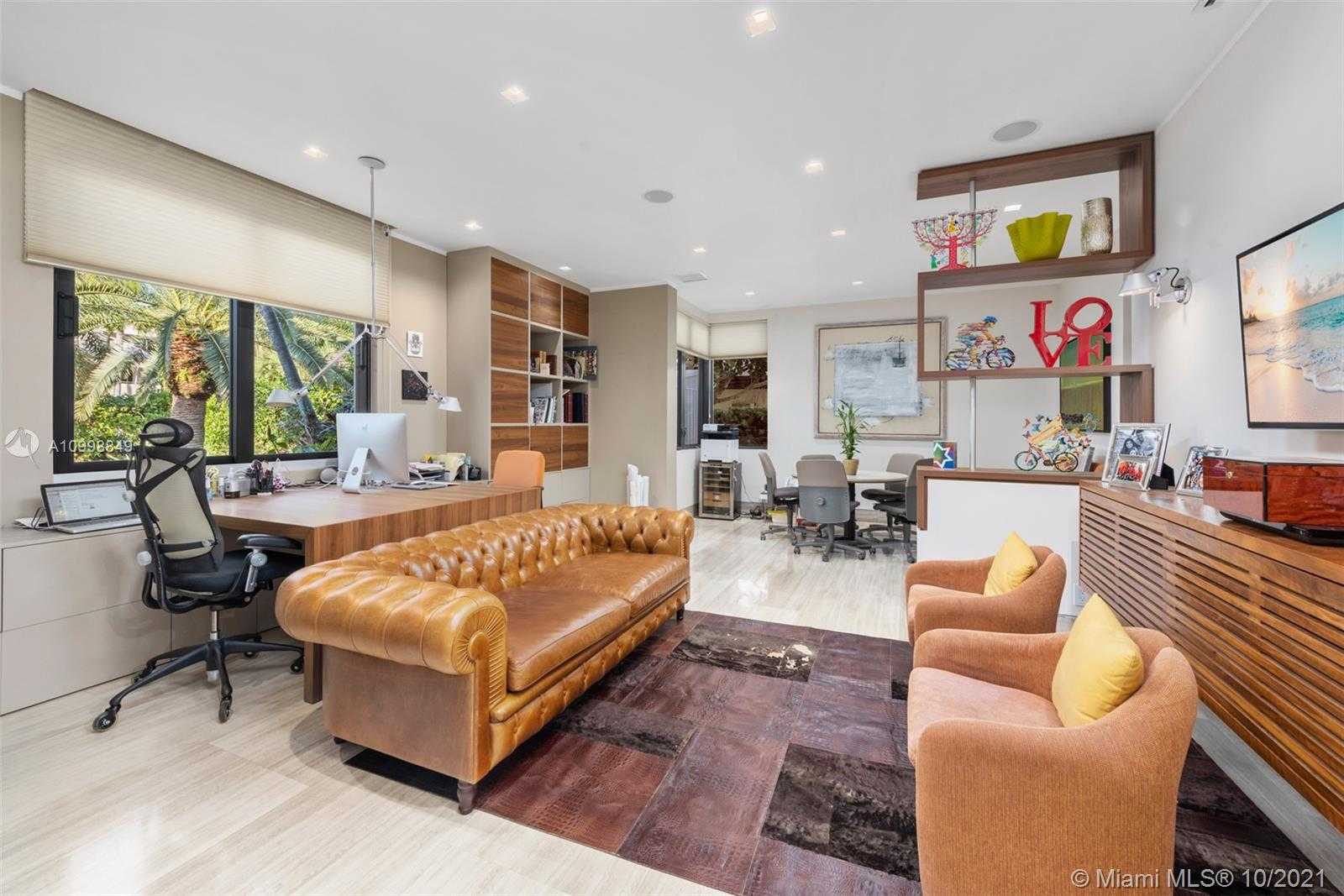 Small Image of 219 HOLIDAY DR, Hallandale Beach Number 21