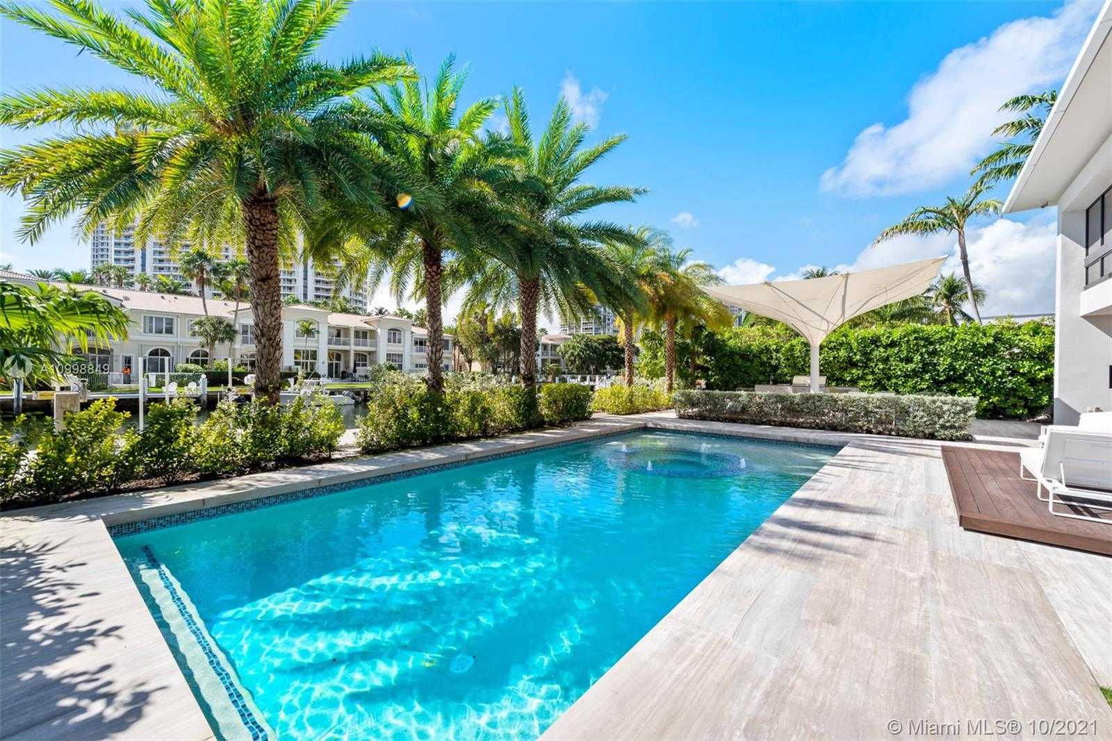 Small Image of 219 HOLIDAY DR, Hallandale Beach Number 66