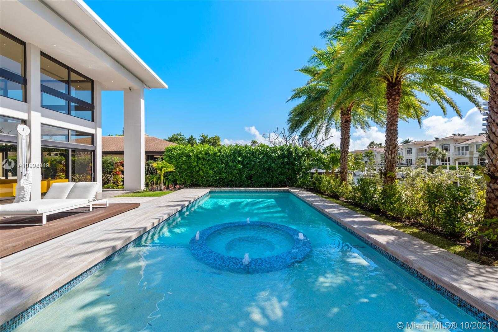 Small Image of 219 HOLIDAY DR, Hallandale Beach Number 71