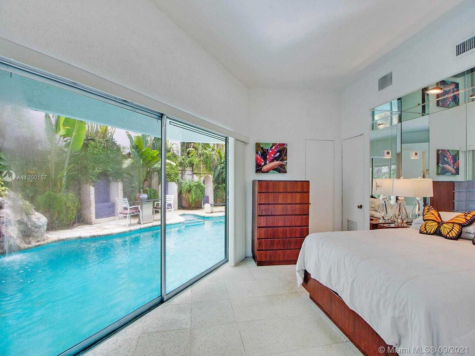 Small Image of 3200 MORRIS LANE, Coconut Grove Number 24