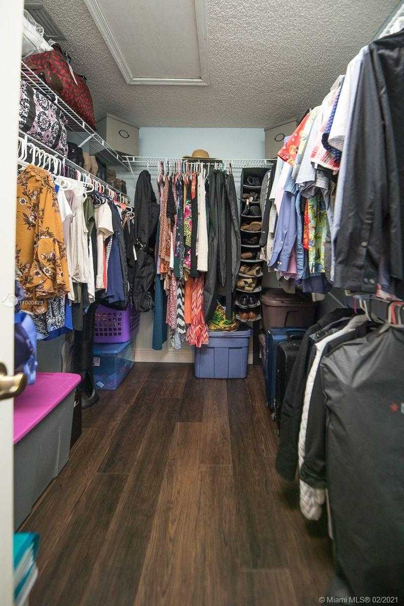 Small Image of 8615 NORTH WEST 83RD ST, Tamarac Number 25