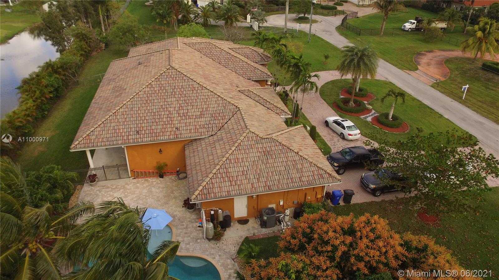 Small Image of 16541 SOUTH 62ND ST, Southwest Ranches Number 36