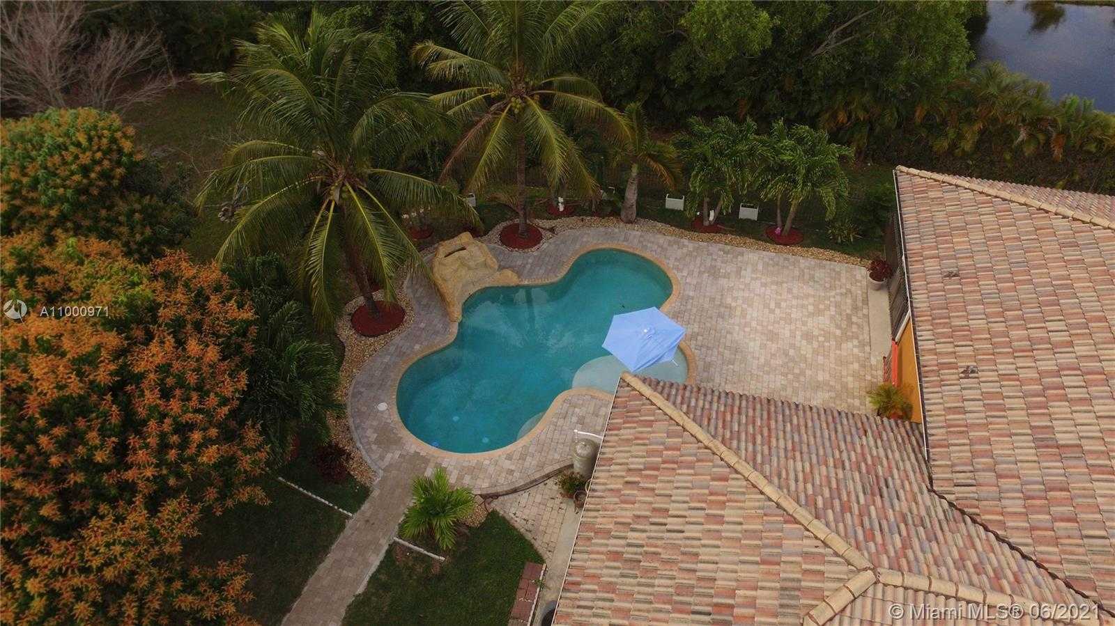 Small Image of 16541 SOUTH 62ND ST, Southwest Ranches Number 37