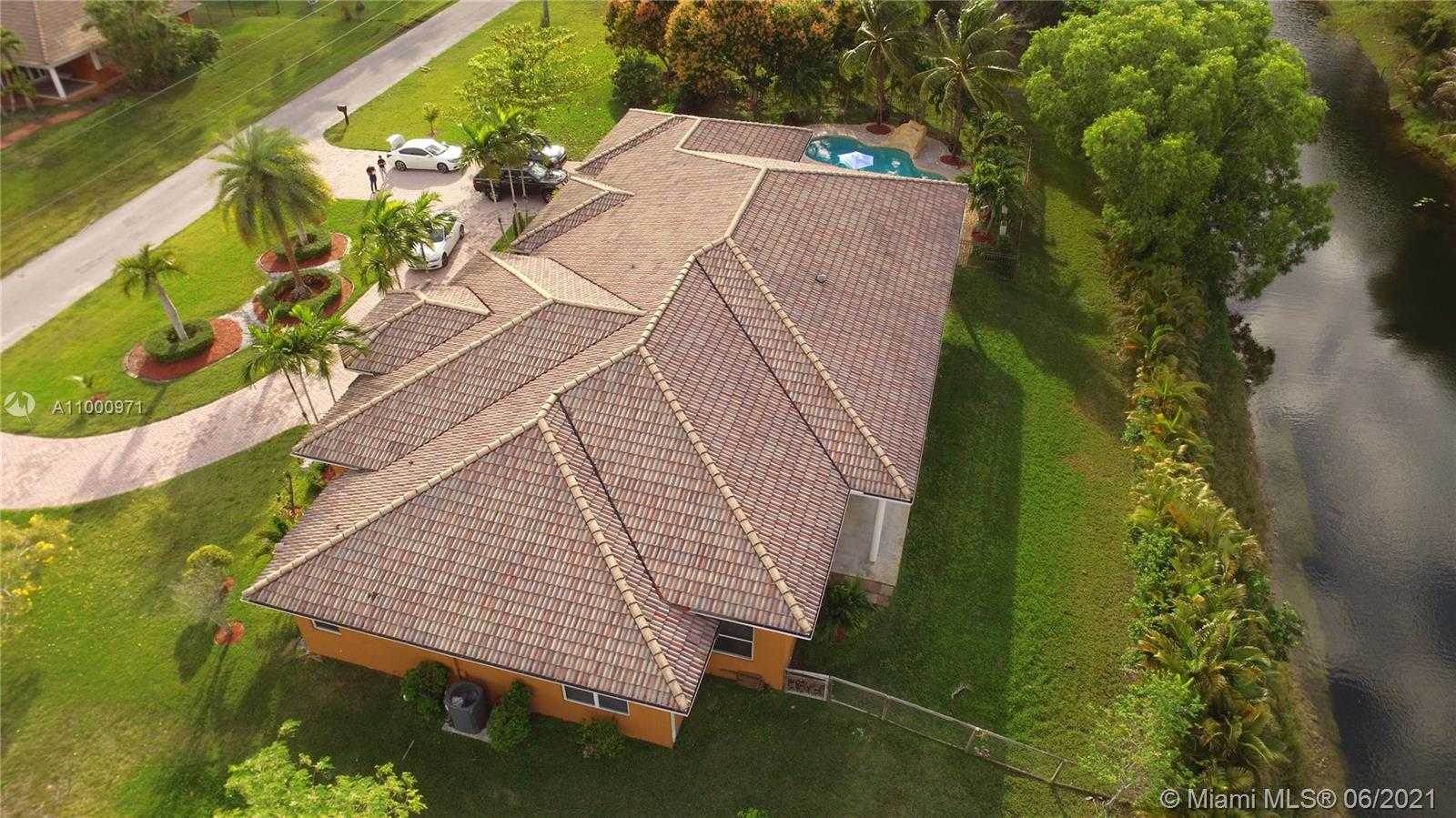 Small Image of 16541 SOUTH 62ND ST, Southwest Ranches Number 38