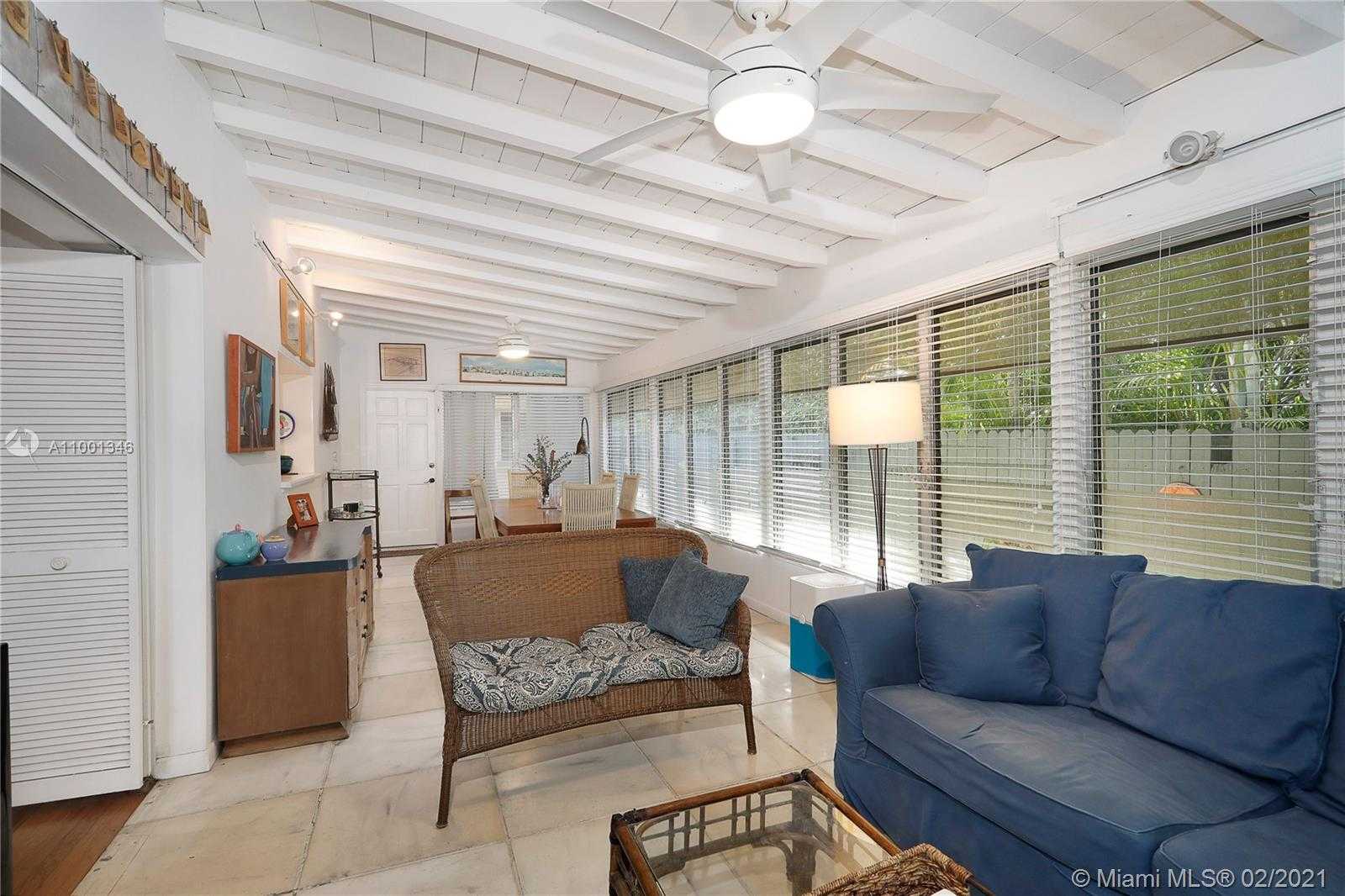 Small Image of 1824 OPECHEE DR, Miami Number 12
