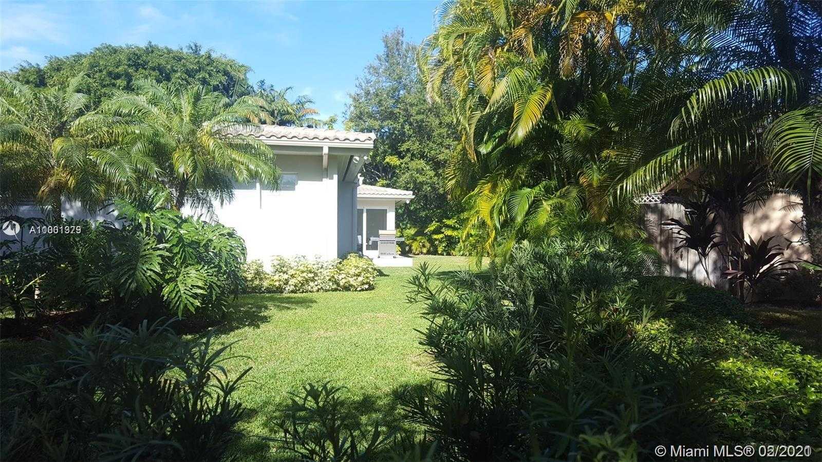 Small Image of 57 SAMANA DRIVE, Miami Number 18