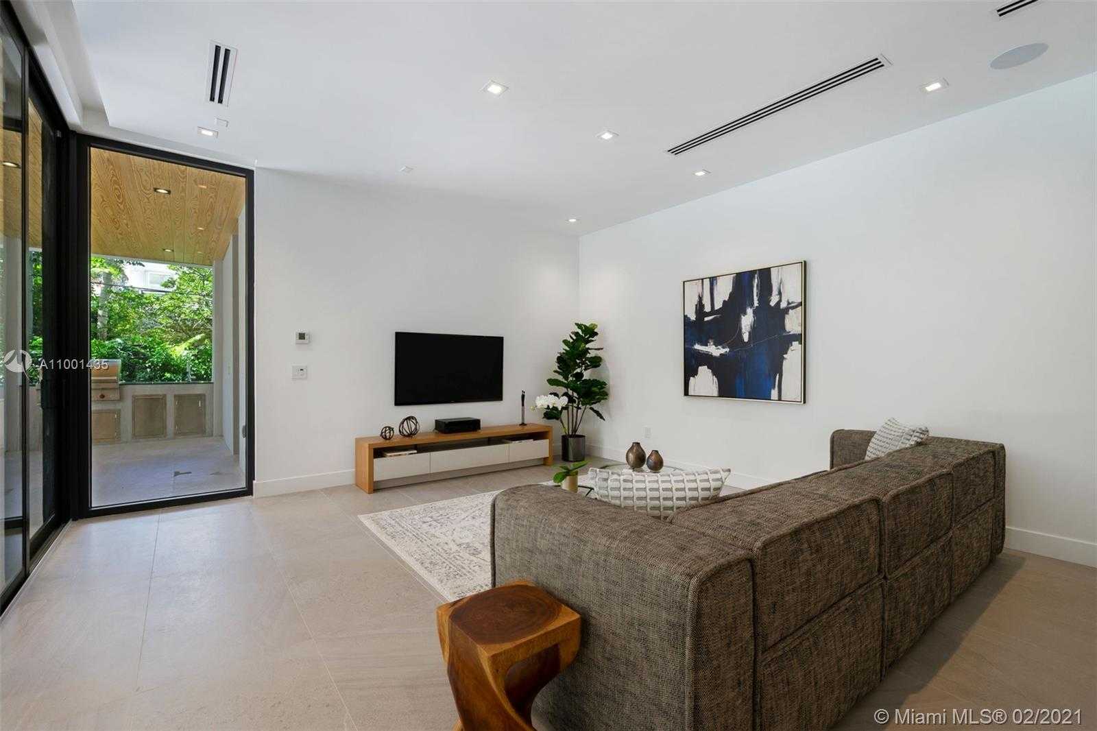 Small Image of 4701 SOUTH WEST 74TH ST, Miami Number 21