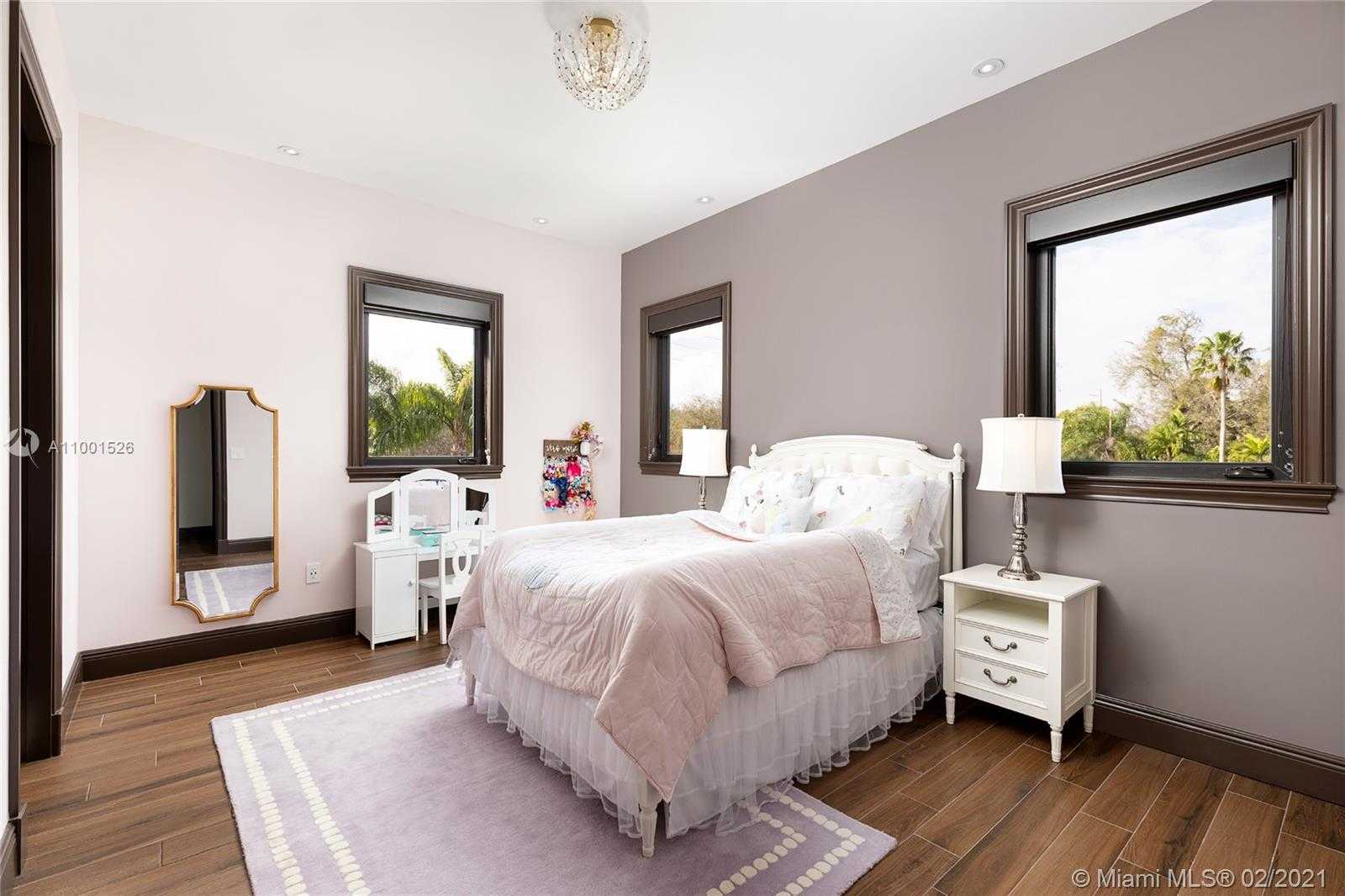 Small Image of 8100 SOUTH WEST 96TH ST, Miami Number 14