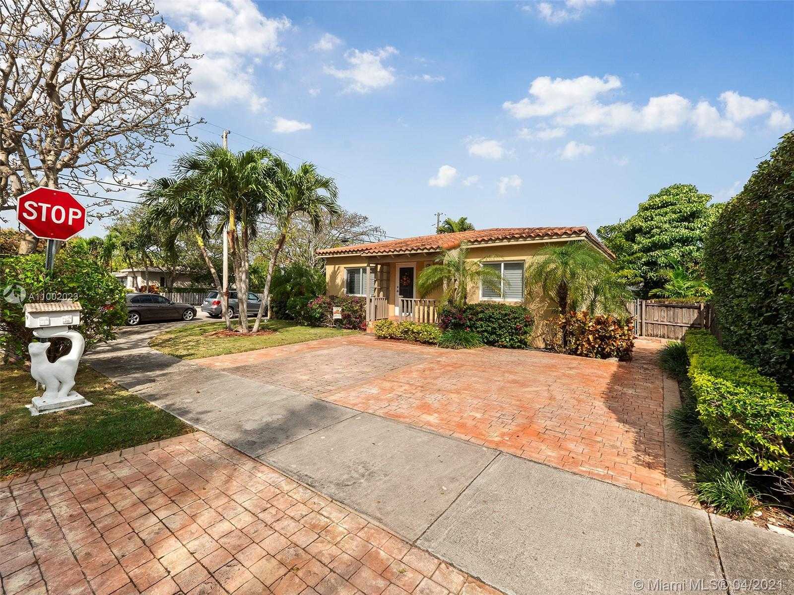 Small Image of 6291 SOUTH WEST 42ND ST, South Miami Number 15