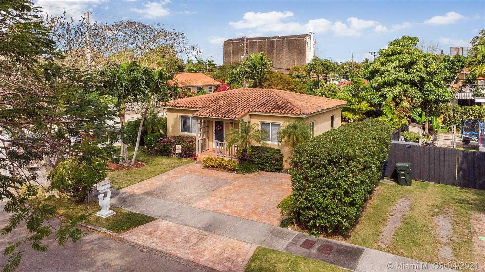 Small Image of 6291 SOUTH WEST 42ND ST, South Miami Number 16