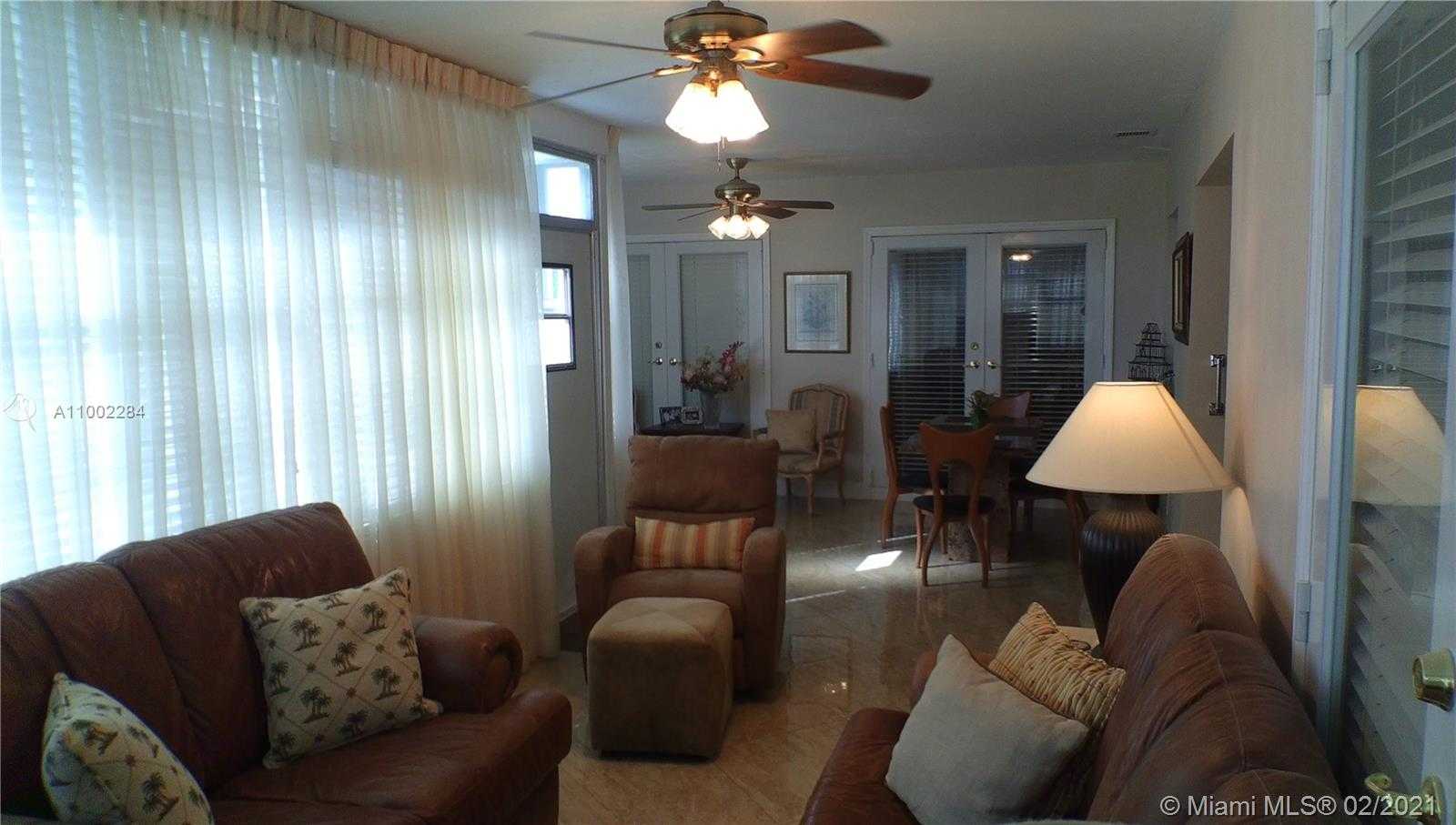 Small Image of 6718 NORTH WEST 70TH CT, Tamarac Number 16