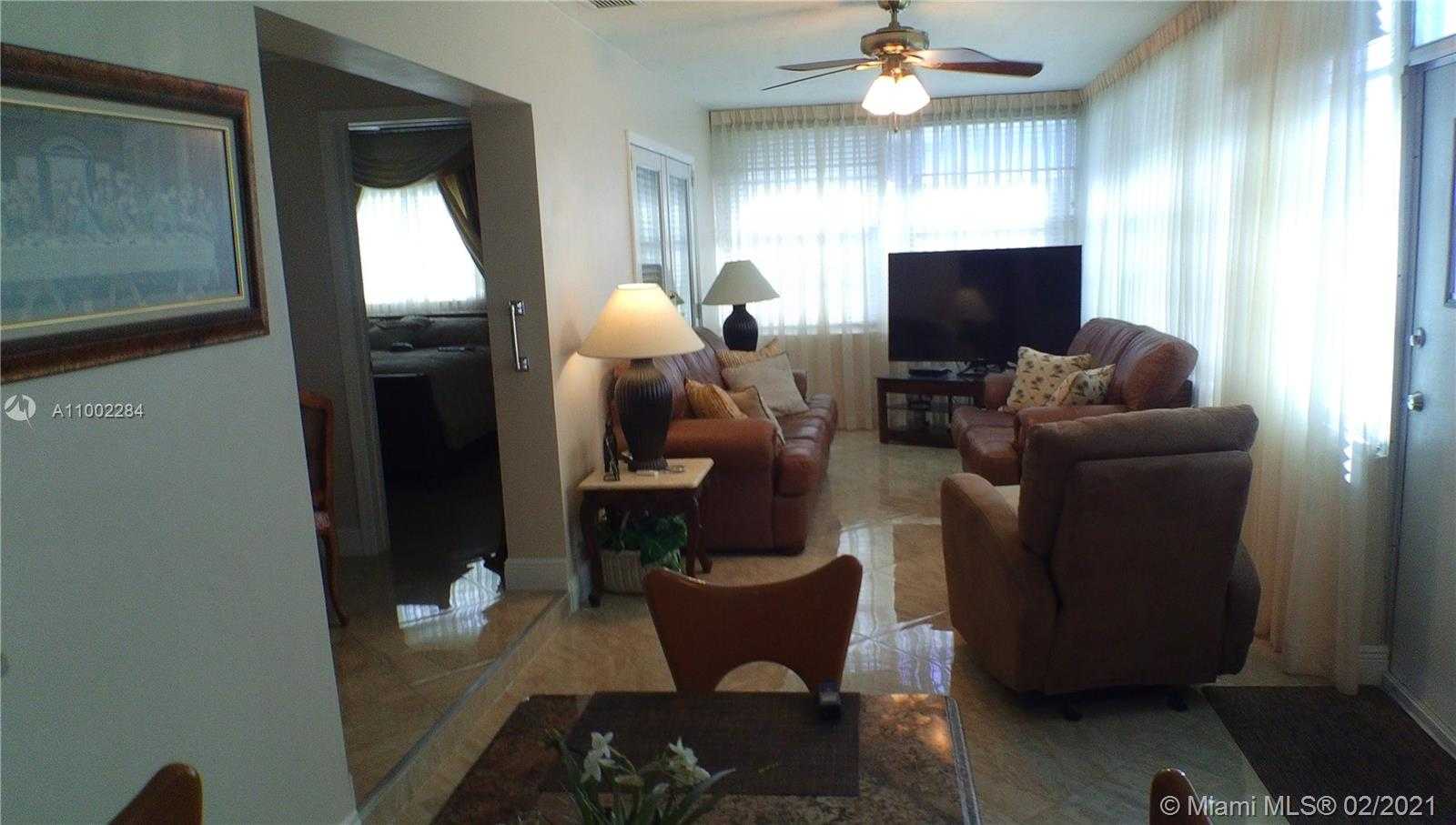Small Image of 6718 NORTH WEST 70TH CT, Tamarac Number 18