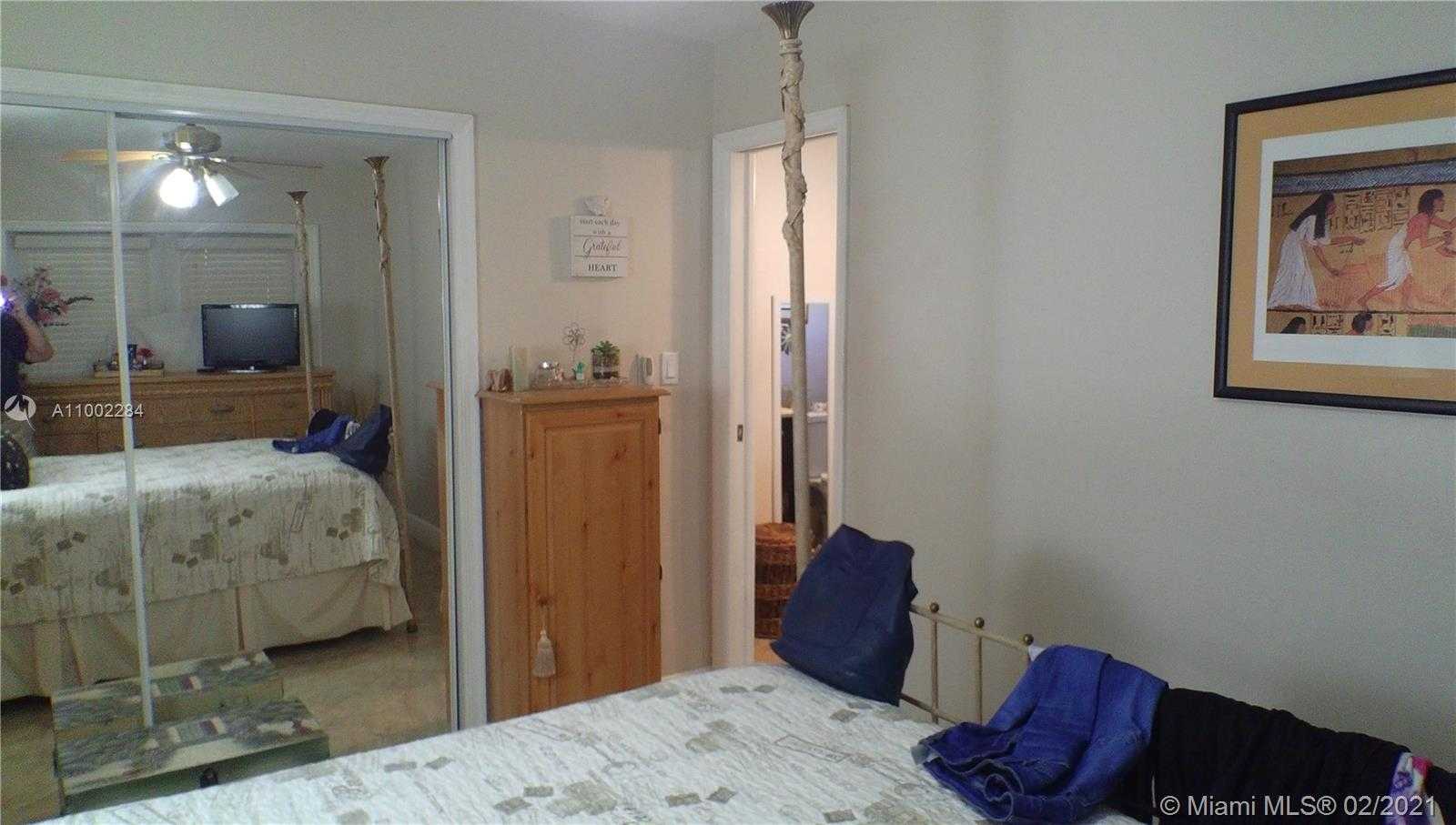 Small Image of 6718 NORTH WEST 70TH CT, Tamarac Number 27