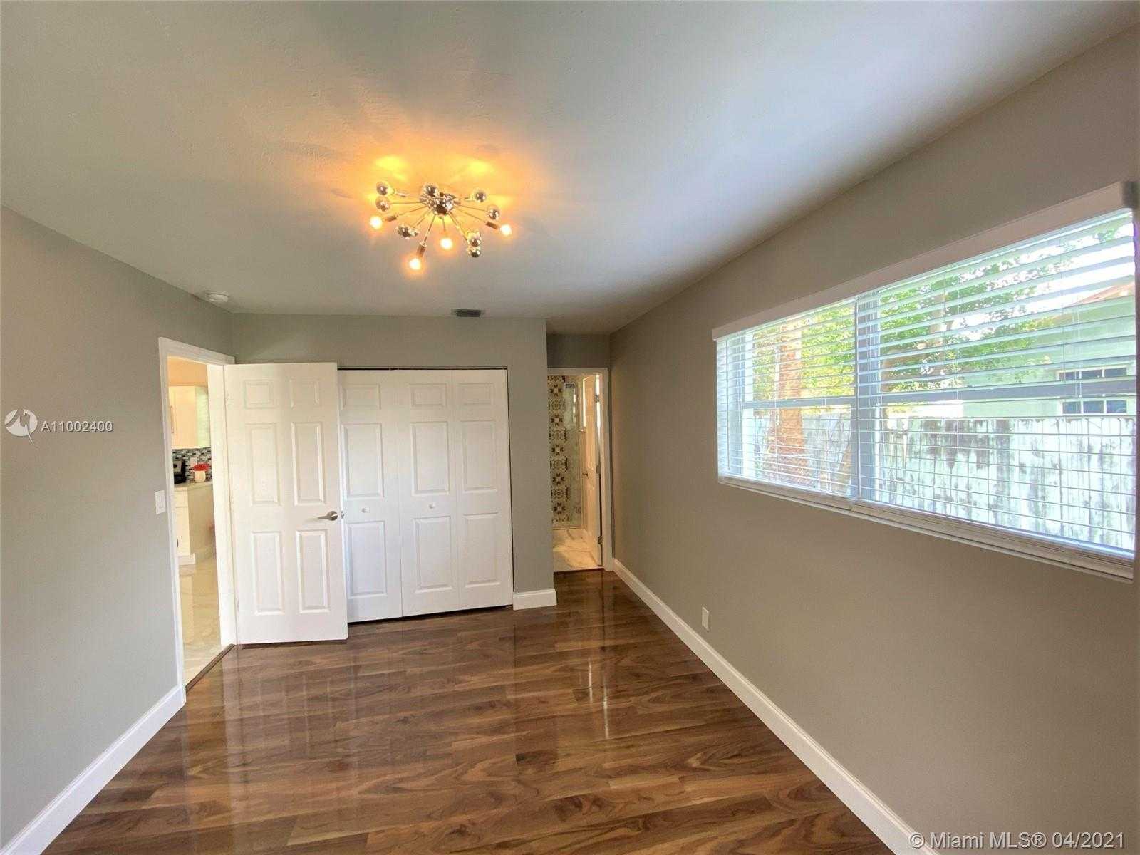 Small Image of 6895 BROADVIEW BLVD, North Lauderdale Number 24