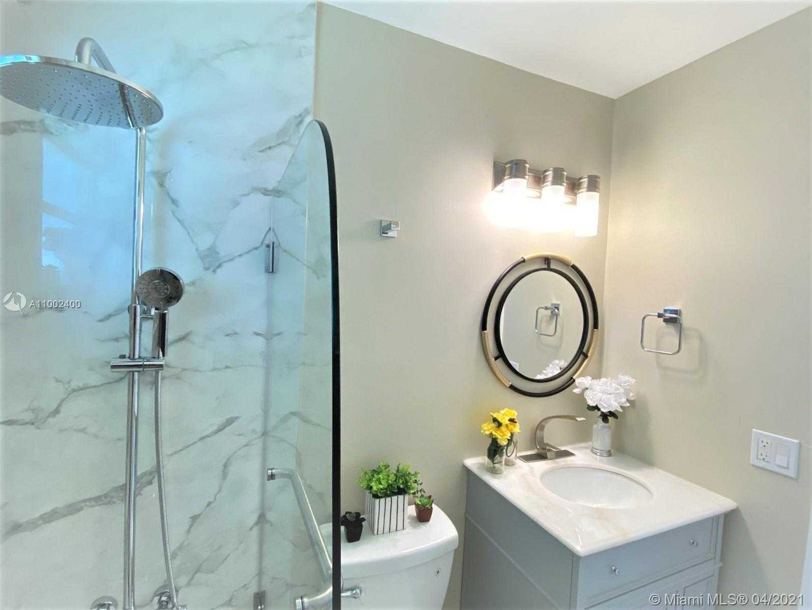 Small Image of 6895 BROADVIEW BLVD, North Lauderdale Number 40