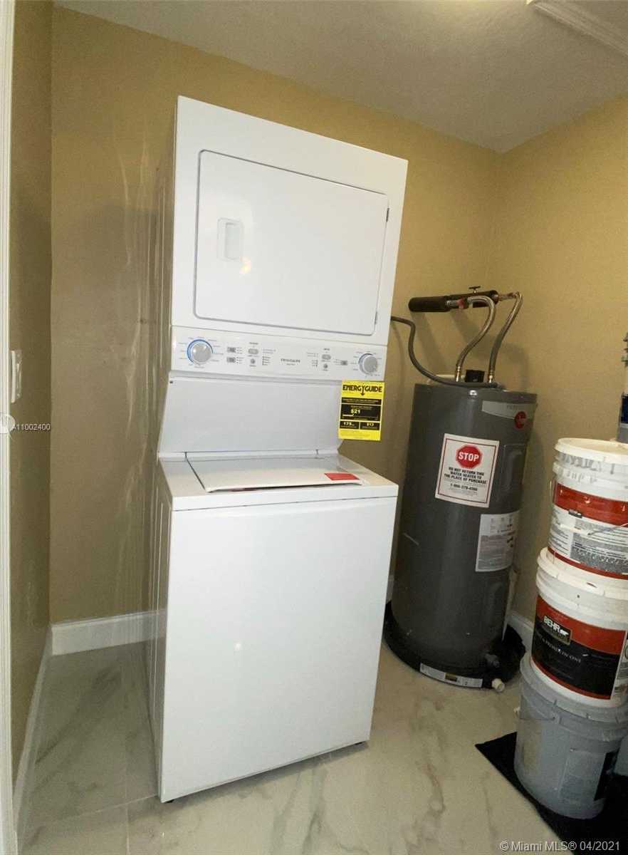 Small Image of 6895 BROADVIEW BLVD, North Lauderdale Number 45