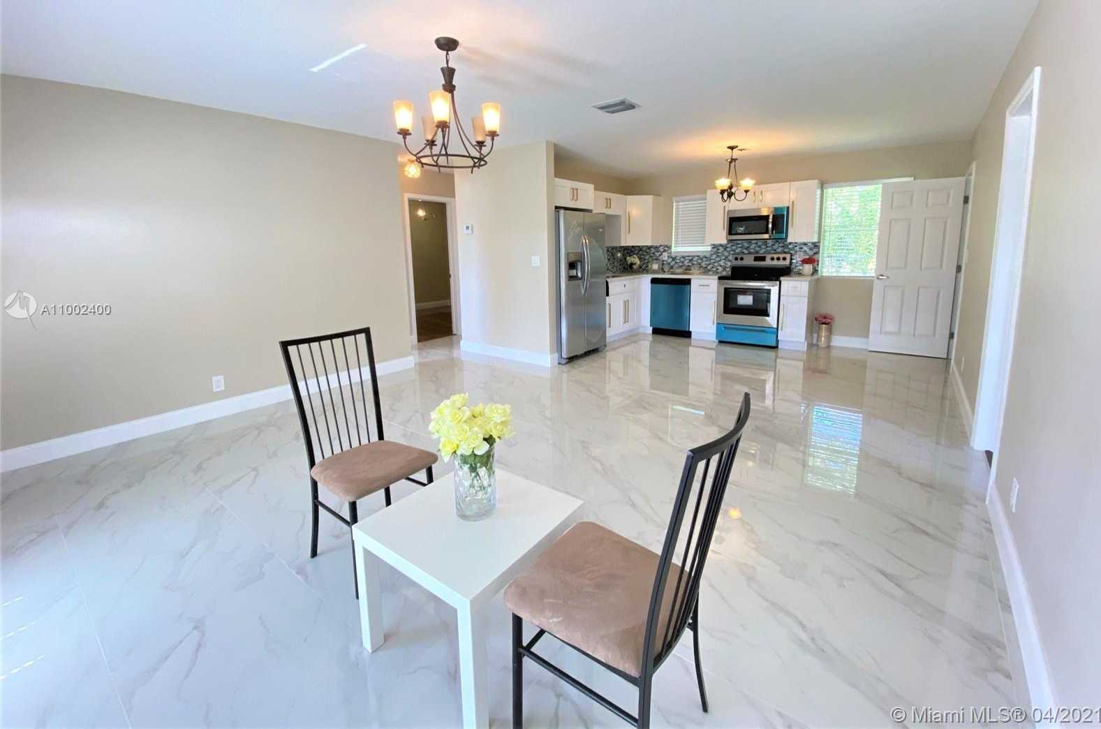Small Image of 6895 BROADVIEW BLVD, North Lauderdale Number 6
