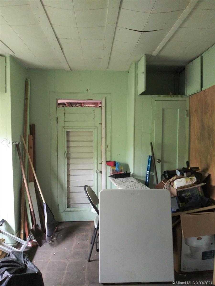 Small Image of 3324 NORTH WEST 10TH AVE, Miami Number 22