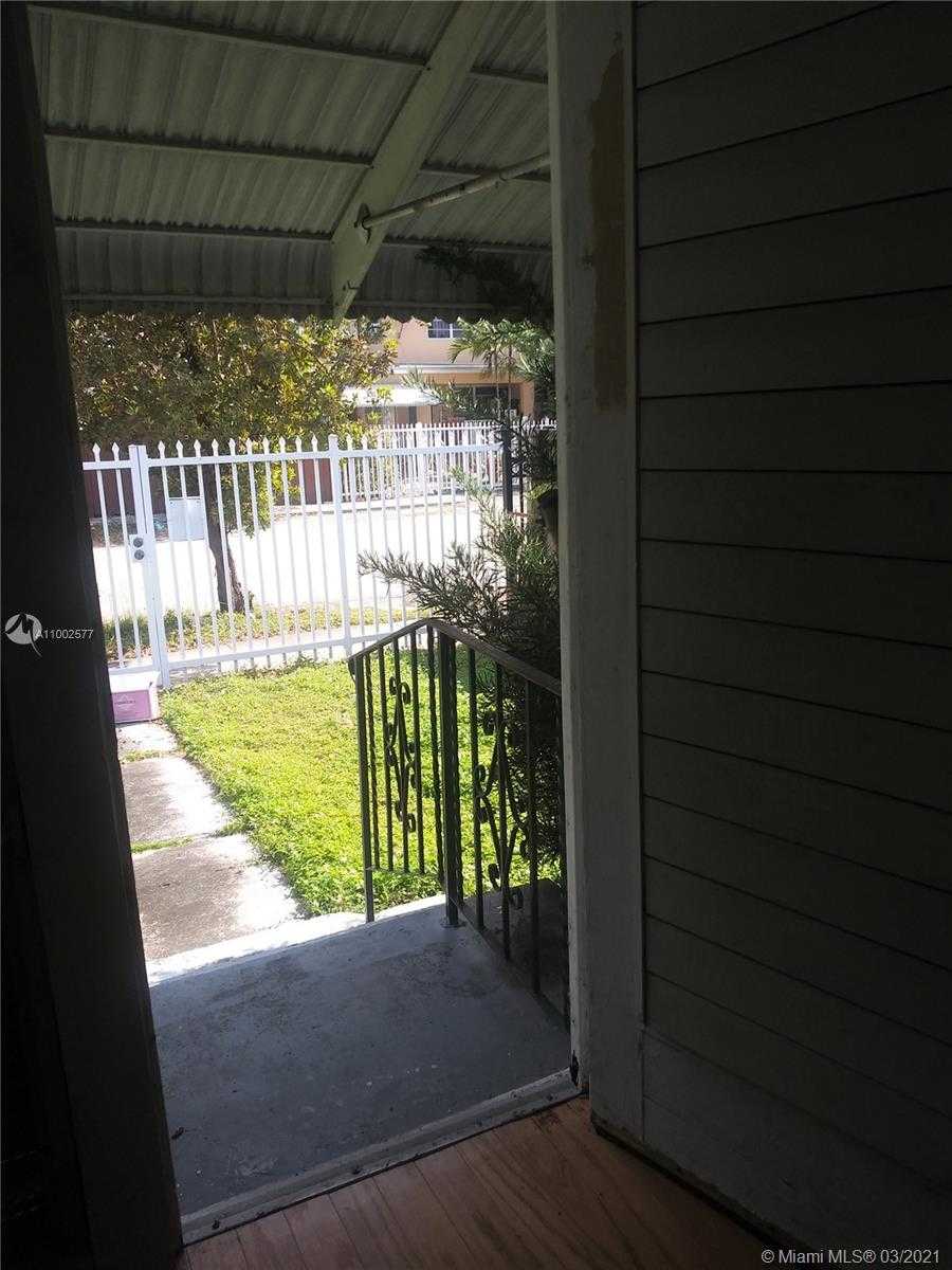 Small Image of 3324 NORTH WEST 10TH AVE, Miami Number 3