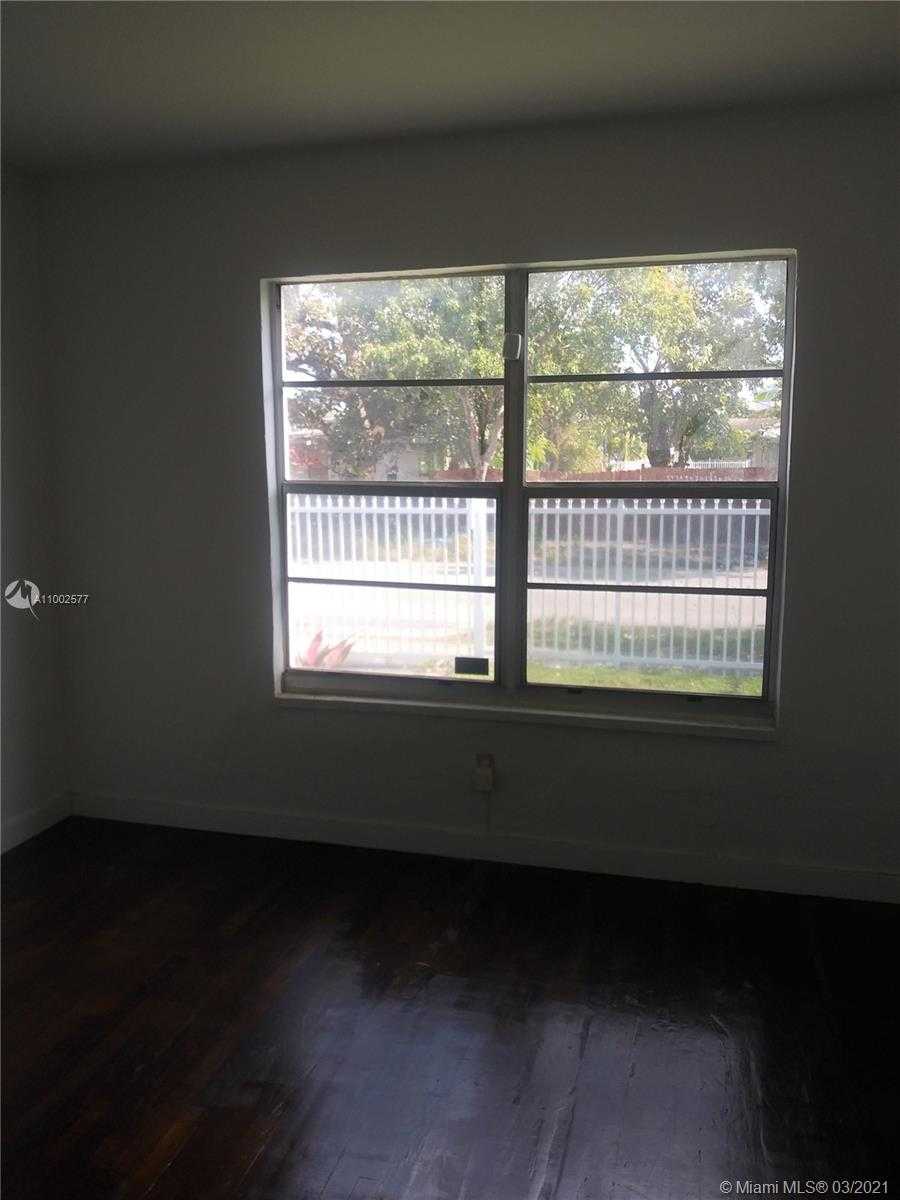 Small Image of 3324 NORTH WEST 10TH AVE, Miami Number 8