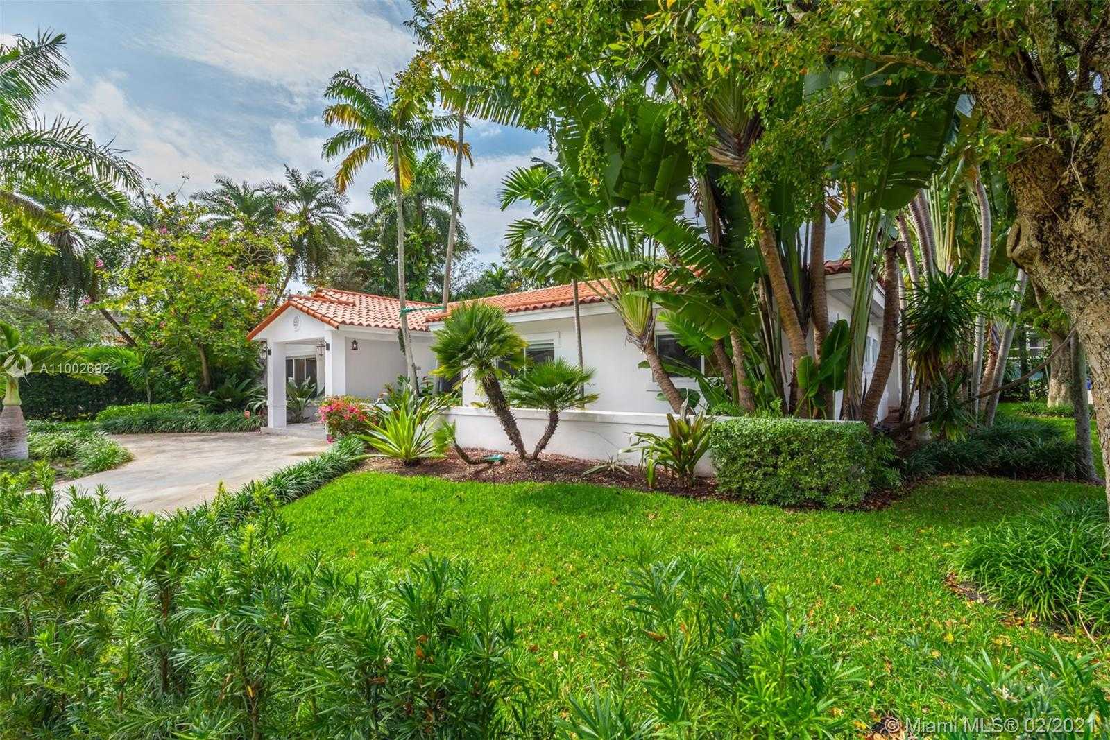 Small Image of 3500 EAST GLENCOE ST, Miami Number 25