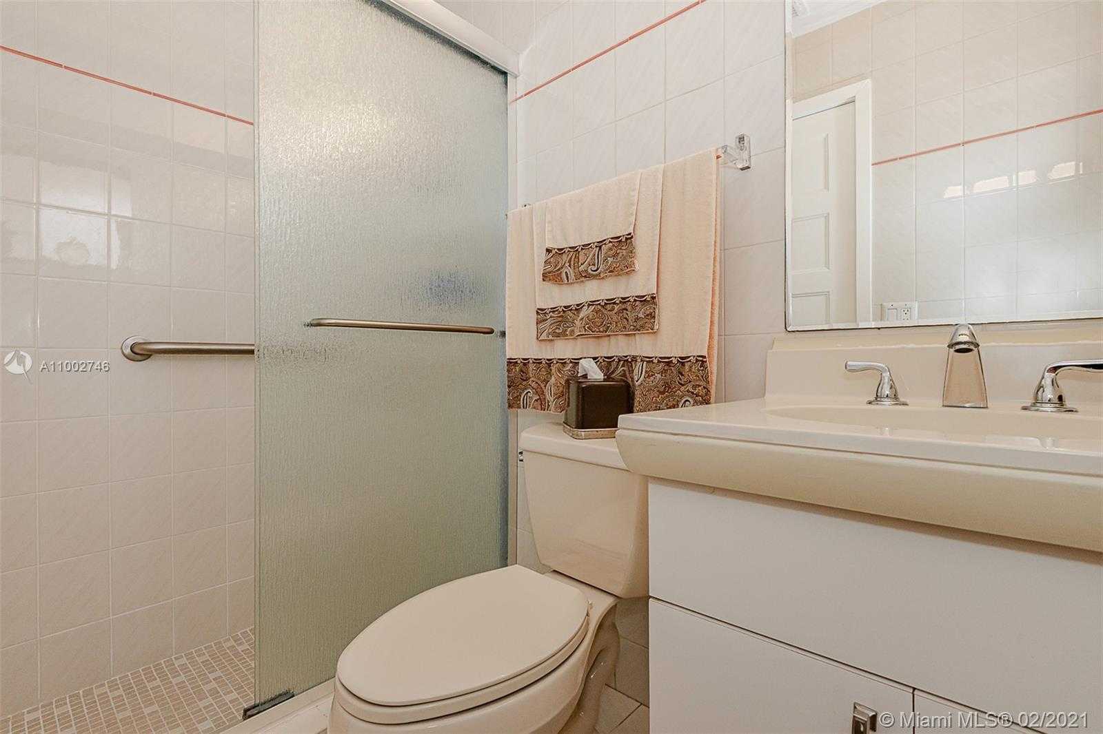 Small Image of 8113 NORTH WEST 163RD TER, Miami Lakes Number 16