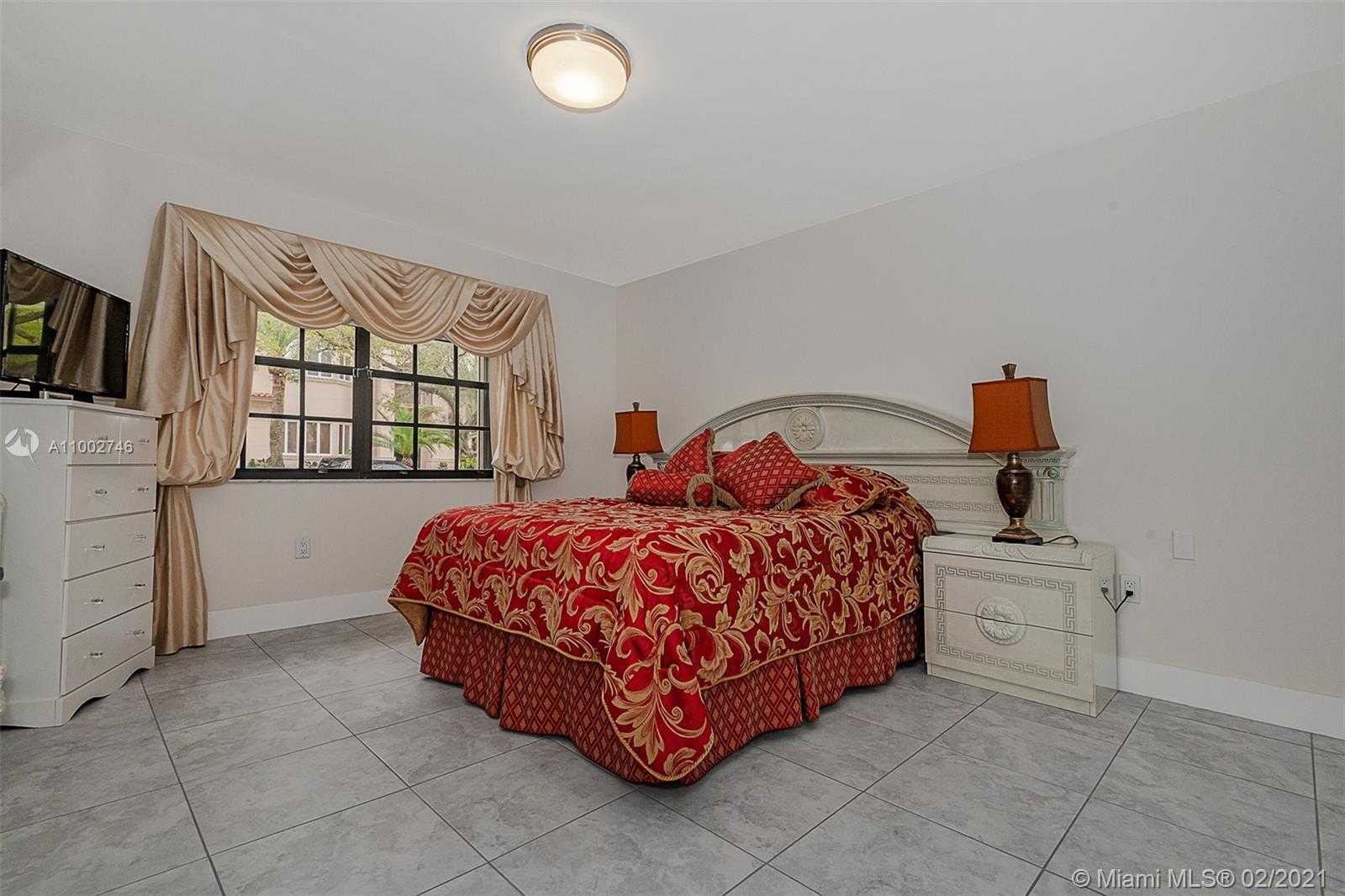 Small Image of 8113 NORTH WEST 163RD TER, Miami Lakes Number 29
