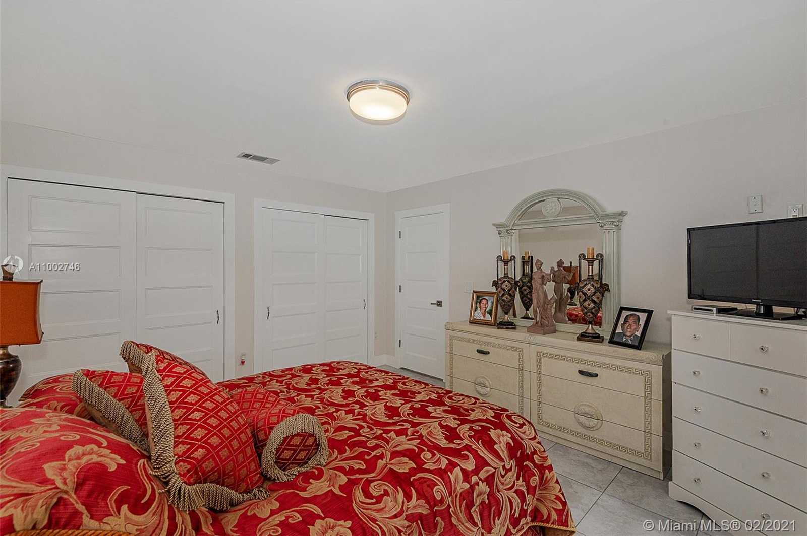 Small Image of 8113 NORTH WEST 163RD TER, Miami Lakes Number 30