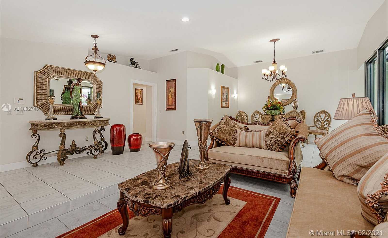 Small Image of 8113 NORTH WEST 163RD TER, Miami Lakes Number 5