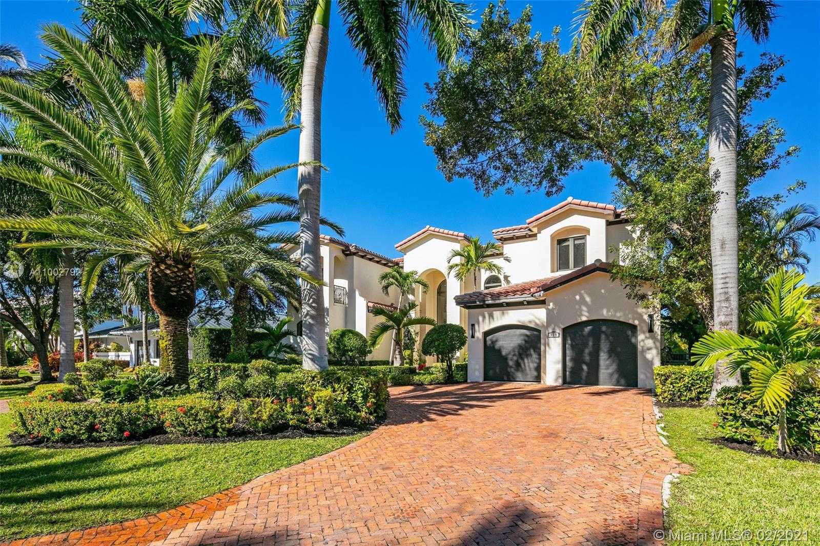 Small Image of 318 HOLIDAY DR, Hallandale Beach Number 45
