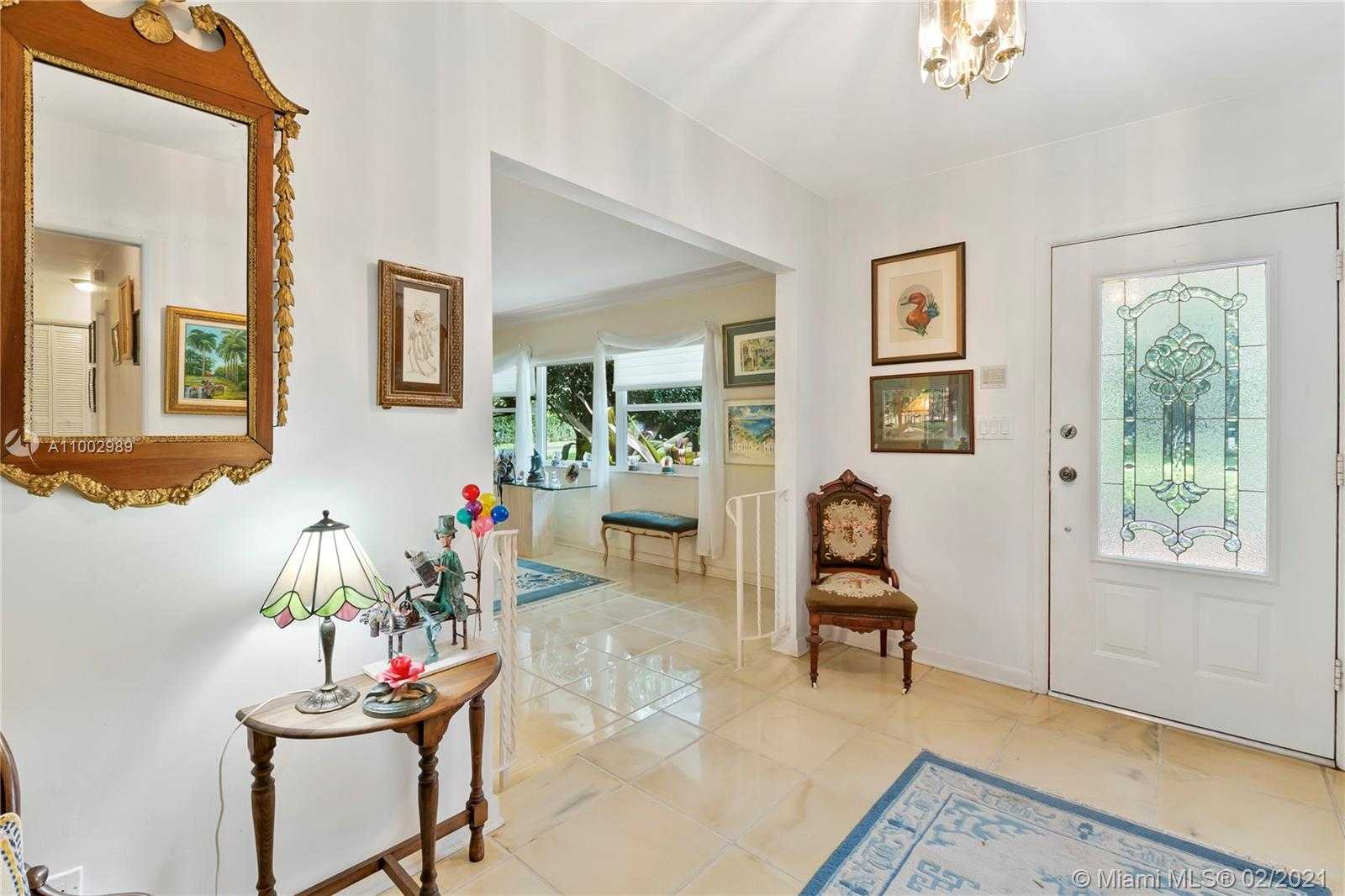 Small Image of 10800 OLD CUTLER RD, Coral Gables Number 12